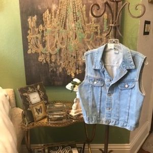 DENIM VEST JACKET SIZE L